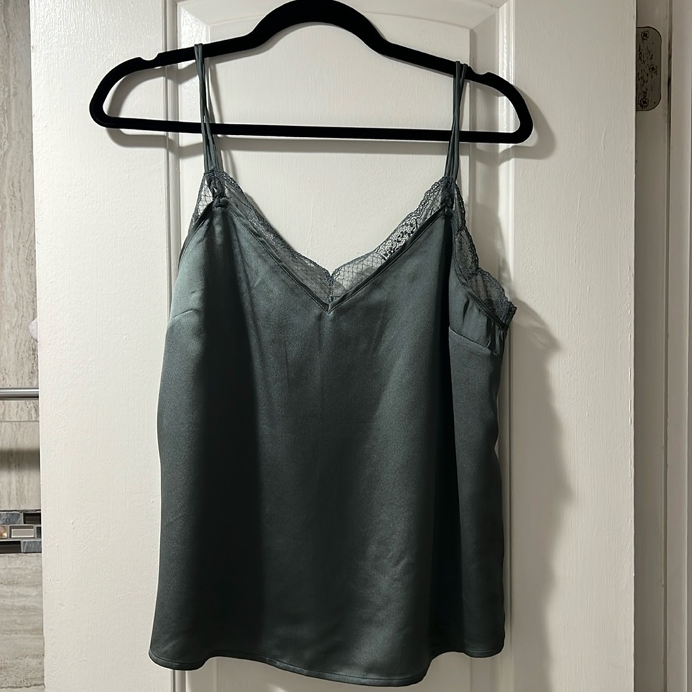 NWT Abercrombie & Fitch satin cami with lace detail